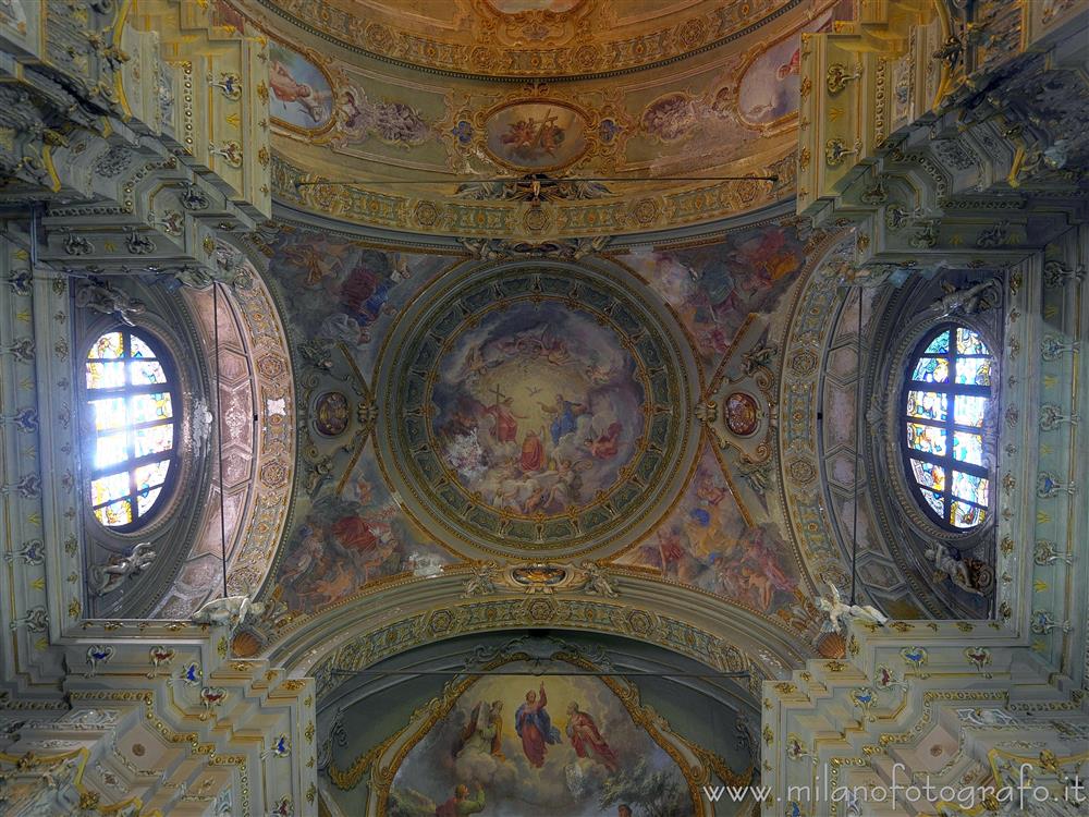 Fagnano Olona (Varese, Italy) - Ceiling of the crossing of the Church of San Gaudenzio